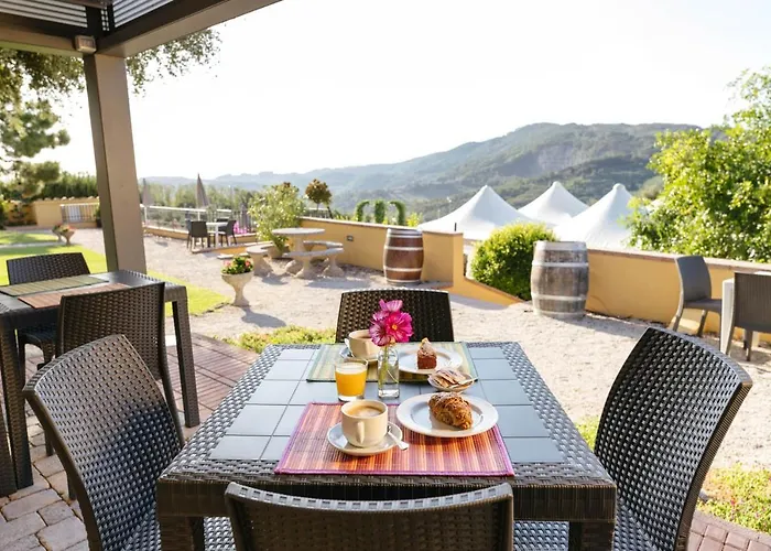 Bracali Κατάλυμα σε φάρμα *